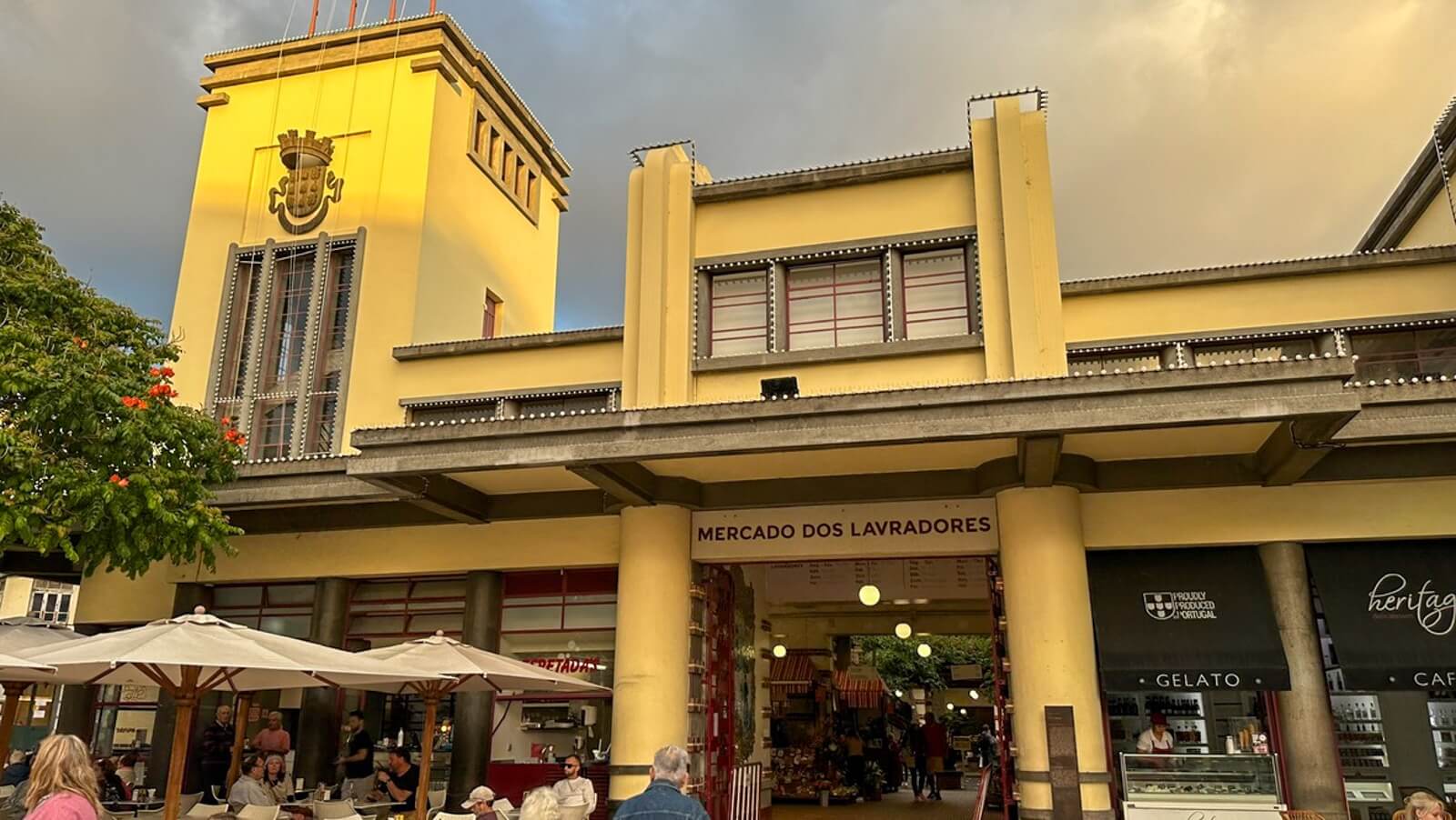 The True Flavours & Natural Beauty of Madeira Islands - Mercado dos Lavaradores, farmers market