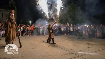 Espectáculo Nocturno de Fuego en la Fiesta Medieval de Moaña Antiqua
