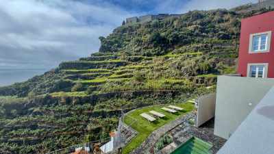 Madeira Luxury Tour: Explore, Savor & Experience The Atlantic´s Jewel