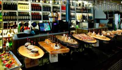 Private Tour in Bilbao: Monumental Tour and Innovative Pintxos